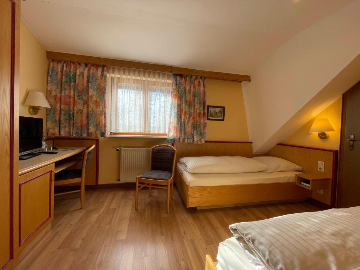 Rothsee Hotel Allersberg Exterior photo