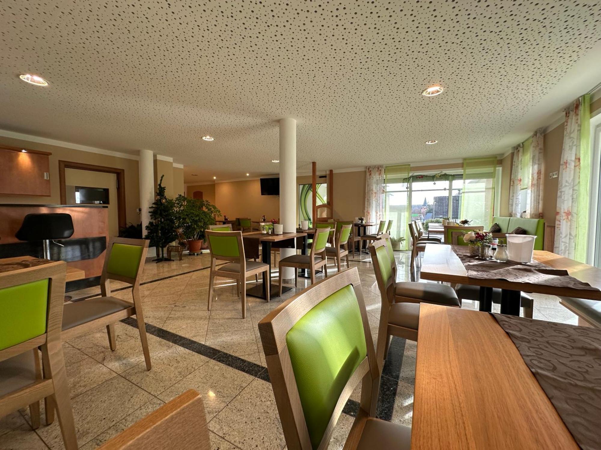 Rothsee Hotel Allersberg Exterior photo