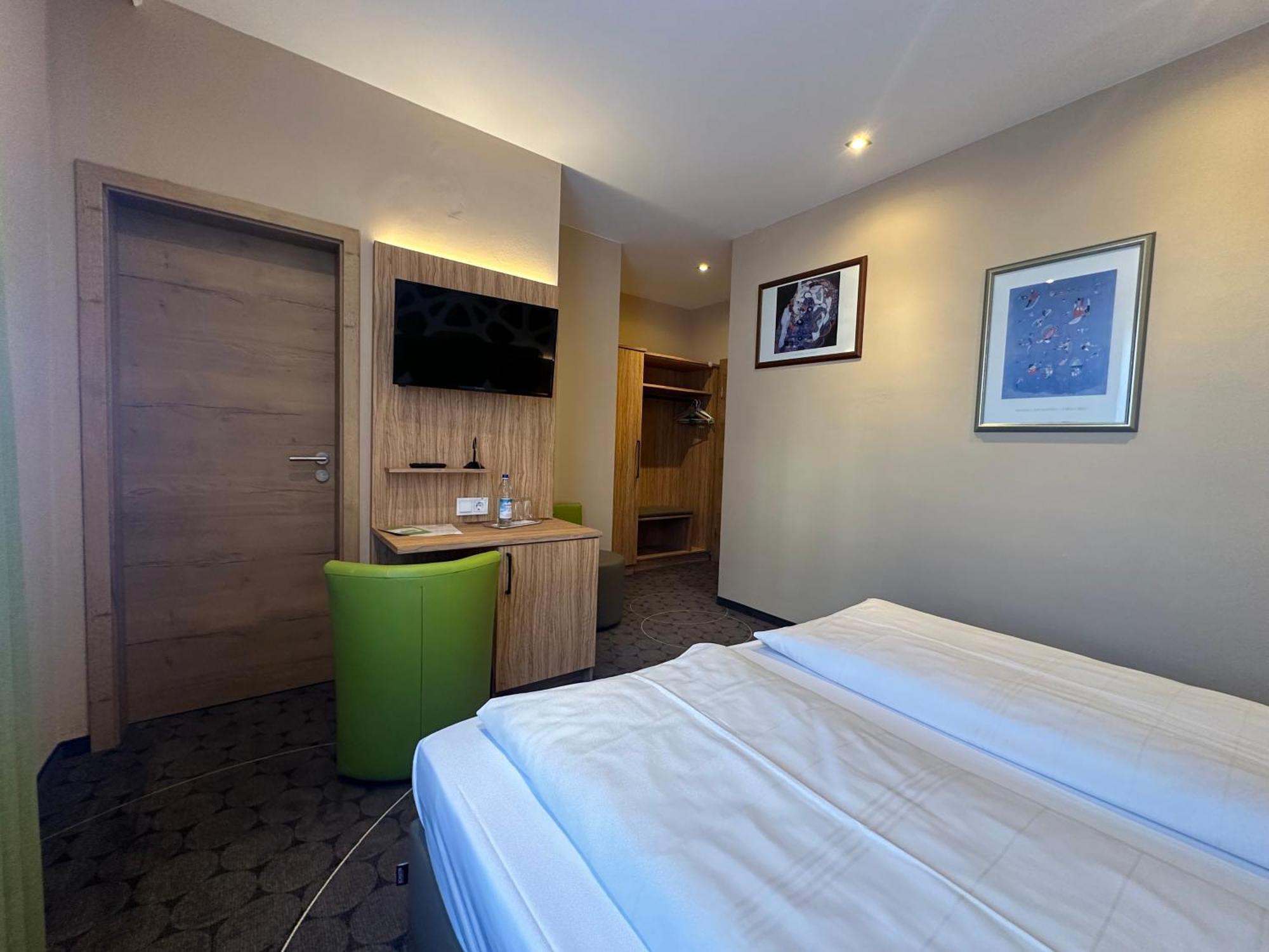 Rothsee Hotel Allersberg Exterior photo